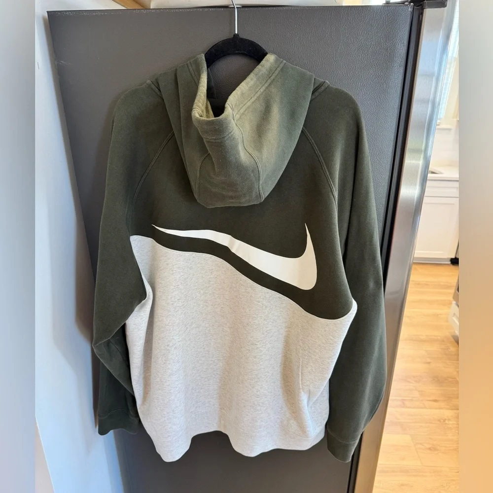 Nike Olive Green and White Full-Zip Hoodie